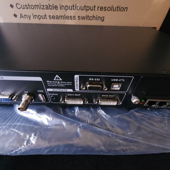 SCALER & SWITCHER Pro LED Video Processor Million Pixel Seamless Switcher Scaler - Picture 11 of 14